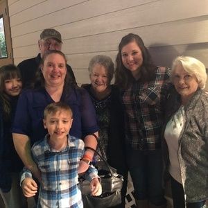 Meet your Posher, Deanna